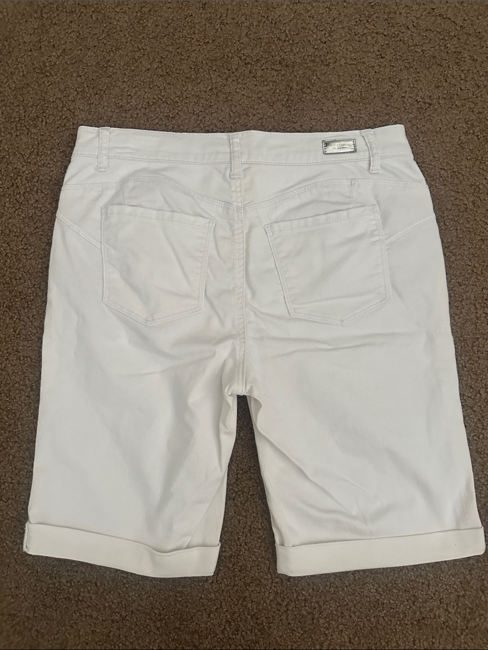 Juicy Couture Y2K Women's White Cuffed Denim Shorts Size 12 - Picture 2 of 5